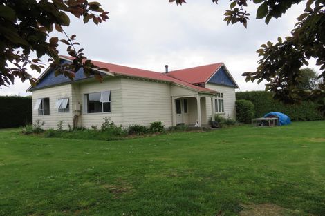 Photo of property in 5 Main Road, Pleasant Point, 7903