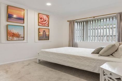 Photo of property in 18 Brittas Place, East Tamaki, Auckland, 2016