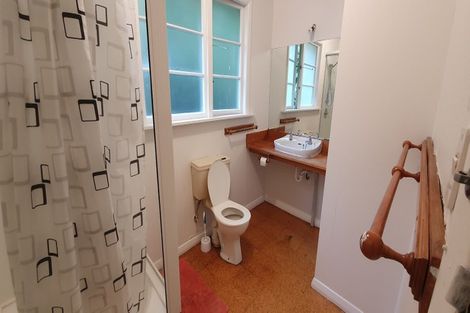 Photo of property in 43 Kirkwood Avenue, Upper Riccarton, Christchurch, 8041