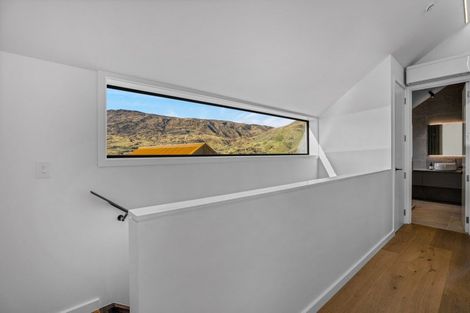 Photo of property in 36 Lee Avenue, Cardrona, 9382