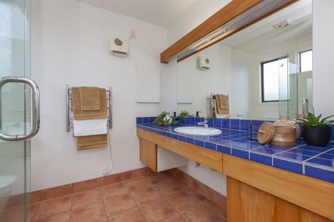 Photo of property in 90 Rimu Road, Raumati Beach, Paraparaumu, 5032