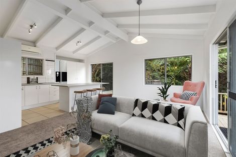 Photo of property in 2/61 Glamorgan Drive, Torbay, Auckland, 0630