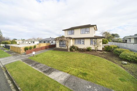 Photo of property in 27 Galway Avenue, Hokowhitu, Palmerston North, 4410