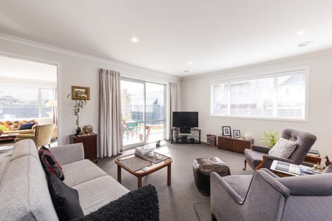 Photo of property in 33 Elmira Avenue, Hokowhitu, Palmerston North, 4410