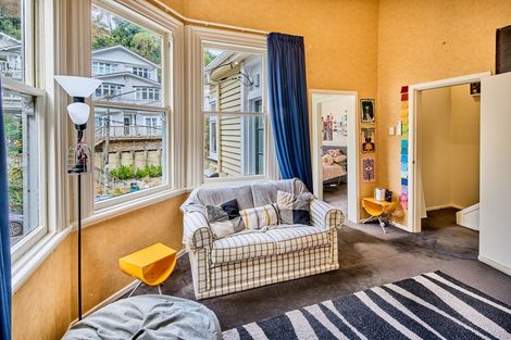 Photo of property in 21 Adams Terrace, Aro Valley, Wellington, 6021