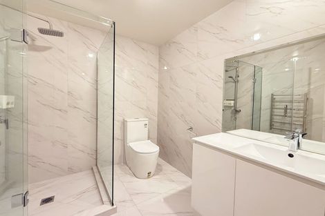 Photo of property in 10 Peony Mews, Oteha, Auckland, 0632