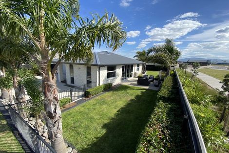 Photo of property in 120 The Boulevard, Papamoa Beach, Papamoa, 3118