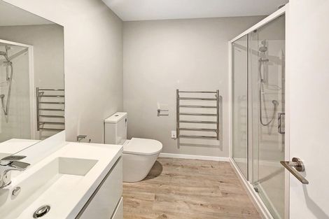 Photo of property in 5 Bathurst Street, Silverstream, Upper Hutt, 5019