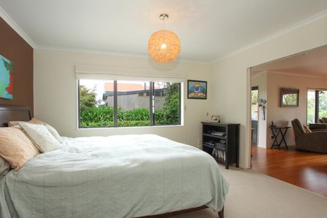 Photo of property in 21 Opotoru Road, Raglan, 3225