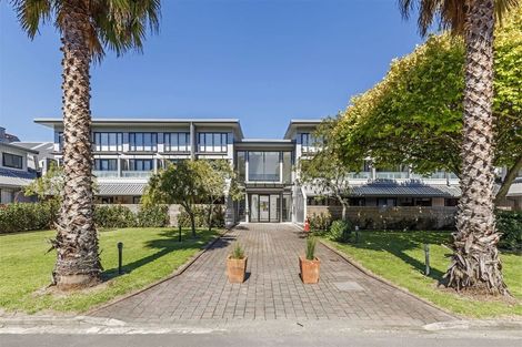 Photo of property in Westward Park Estate, 14b/30 Westward Ho, Glen Eden, Auckland, 0602