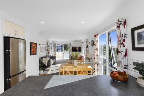 Photo of property in 8 Tikati View, Titahi Bay, Porirua, 5022