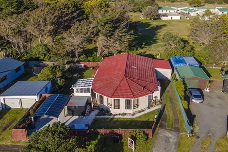 Photo of property in 24 Scott Avenue, Otaki Beach, Otaki, 5512