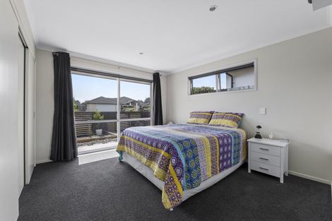 Photo of property in 2 Wentworth Lane, Waiwhakaiho, New Plymouth, 4312