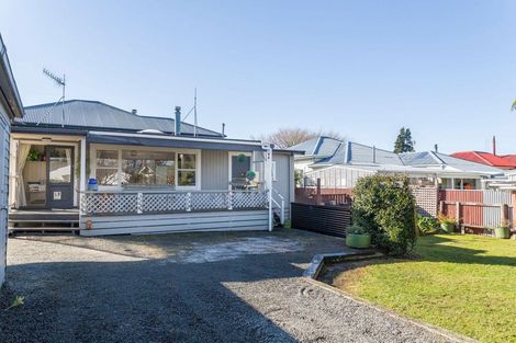 Photo of property in 12 Grant Street, Dannevirke, 4930