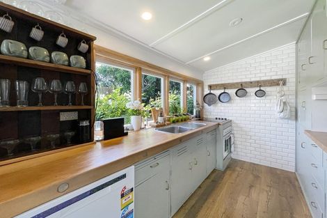 Photo of property in 109 Shakespeare Street, Leamington, Cambridge, 3432