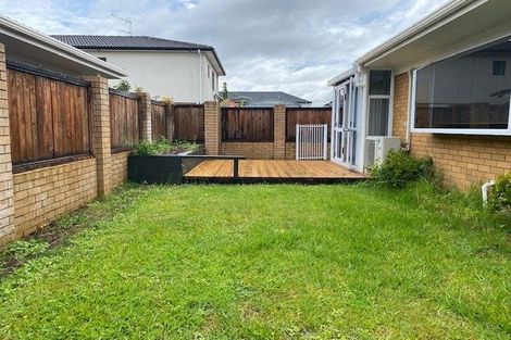 Photo of property in 2/261 Shirley Road, Papatoetoe, Auckland, 2025