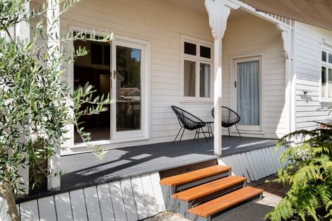 Photo of property in 39 Te Aroha Street, Hamilton East, Hamilton, 3216