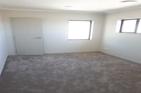Photo of property in 29 Drumbuoy Drive, Flat Bush, Auckland, 2019
