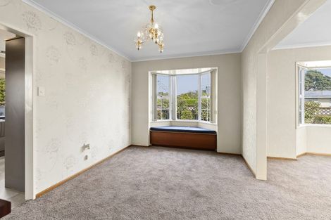 Photo of property in 48 Fulford Street, New Plymouth, 4310