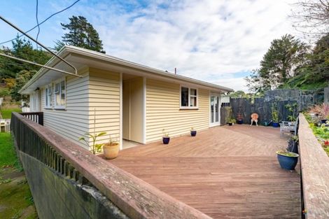 Photo of property in 198 Sievers Grove, Cannons Creek, Porirua, 5024