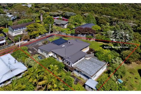 Photo of property in 130 Verran Road, Birkdale, Auckland, 0626