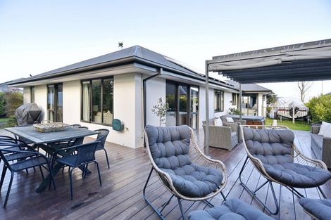 Photo of property in 7 Peter Place, Rangiora, 7400