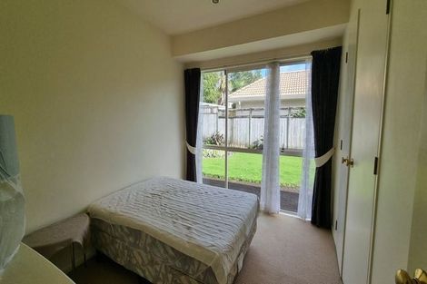 Photo of property in 118 Meadowland Drive, Somerville, Auckland, 2014