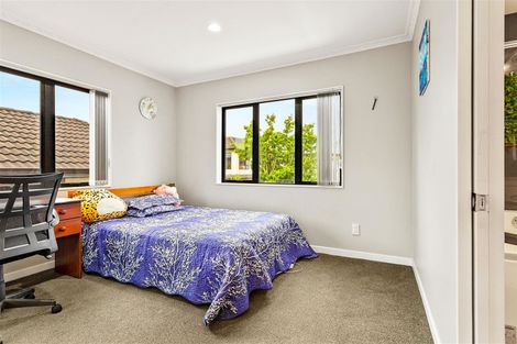 Photo of property in 14 Bradnor Meadows Drive, Swanson, Auckland, 0612