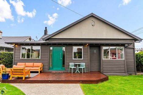 Photo of property in 76 Albert Street, Saint Clair, Dunedin, 9012