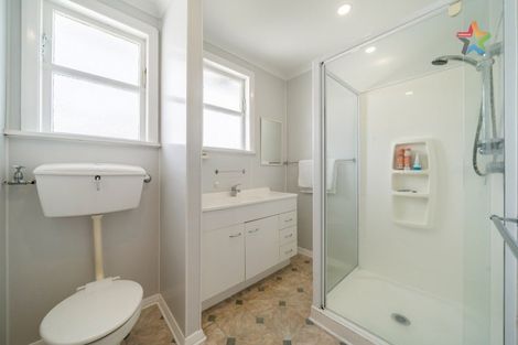 Photo of property in 30 Fleet Street, Naenae, Lower Hutt, 5011