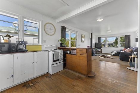 Photo of property in 27 Princess Street, Pahiatua, 4910