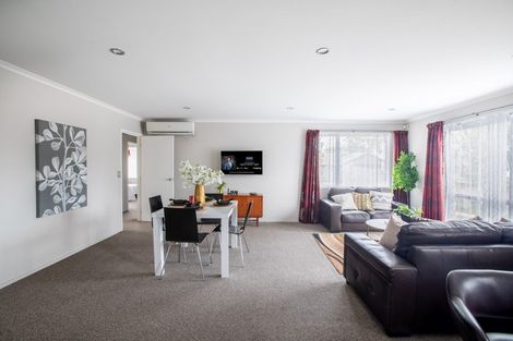 Photo of property in 7 Kennedy Lane, Hamilton East, Hamilton, 3216