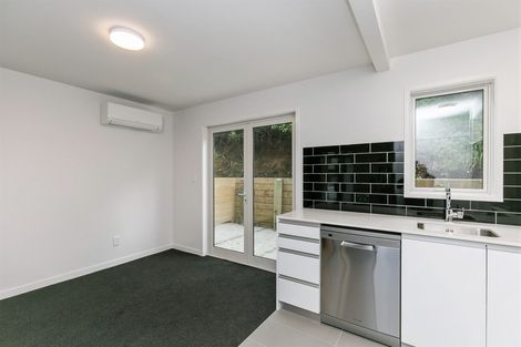 Photo of property in 7/74 Derwent Street, Island Bay, Wellington, 6023