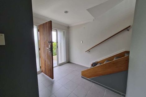 Photo of property in 34 Clovelly Road, Bucklands Beach, Auckland, 2012