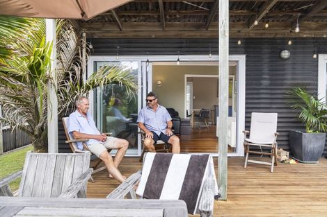 Photo of property in 248 Oceanbeach Road, Mount Maunganui, 3116