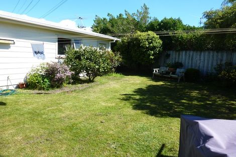 Photo of property in 6 Wayside, Miramar, Wellington, 6022