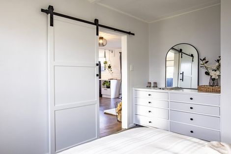 Photo of property in 2/44 Beach Road, Katikati, 3129