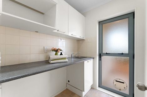 Photo of property in 29 Caversham Drive, Torbay, Auckland, 0630