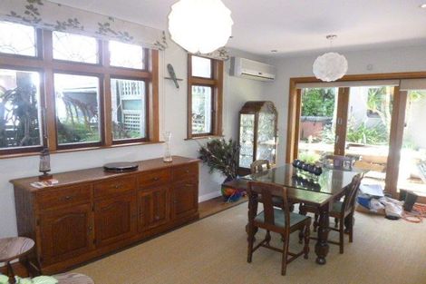 Photo of property in 11 Burma Road, Khandallah, Wellington, 6035