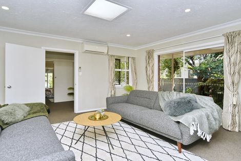 Photo of property in 910 Avonside Drive, Avondale, Christchurch, 8061