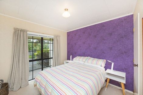 Photo of property in 5 Hennessy Street West, Foxton Beach, Foxton, 4815