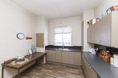 Photo of property in 195 Ferguson Street, West End, Palmerston North, 4412