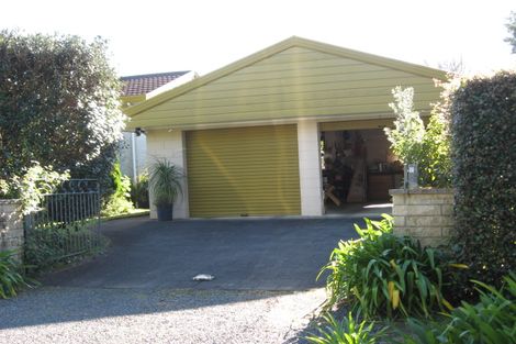 Photo of property in 88 Kemp Road, Kerikeri, 0230