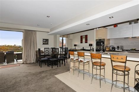 Photo of property in Gb/2 Bassett Road, Remuera, Auckland, 1050