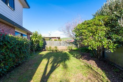 Photo of property in 6b Hoyte Place, Pukehangi, Rotorua, 3015
