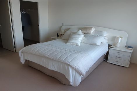 Photo of property in 11/72d Devonport Road, Tauranga, 3110