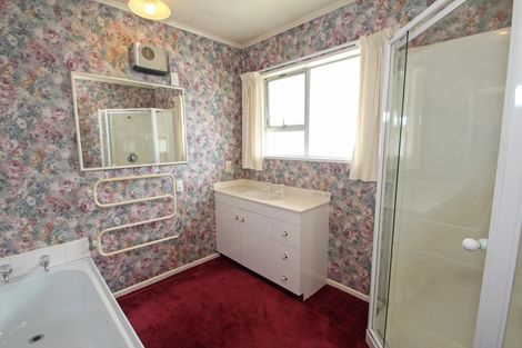 Photo of property in 27 Towey Street, Holmes Hill, Oamaru, 9401