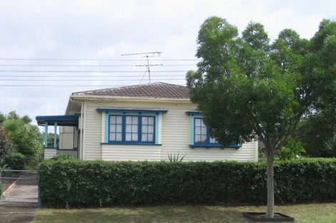 Photo of property in 12 Camp Road, Mount Wellington, Auckland, 1062