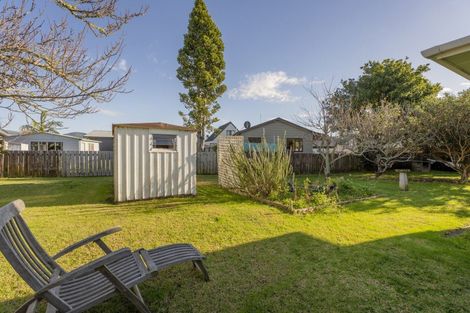 Photo of property in 28 Cook Drive, Whitianga, 3510