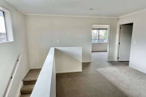 Photo of property in 18 Akeake Lane, Manurewa, Auckland, 2102
